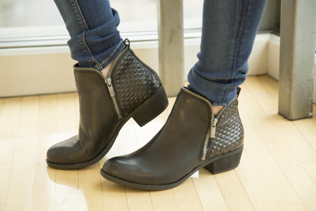 Lucky Brand quilted black booties